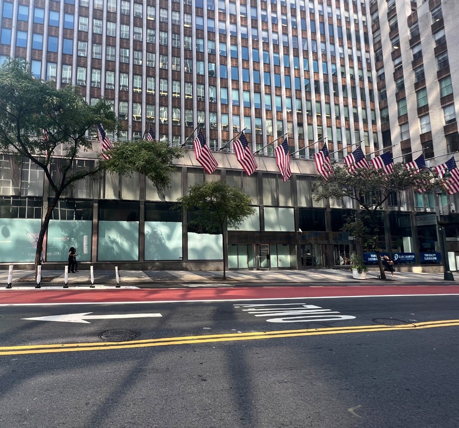 Photo of 220 East 42nd Street